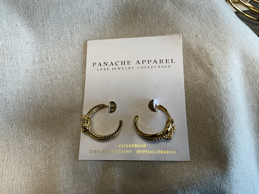 Golden knot earrings