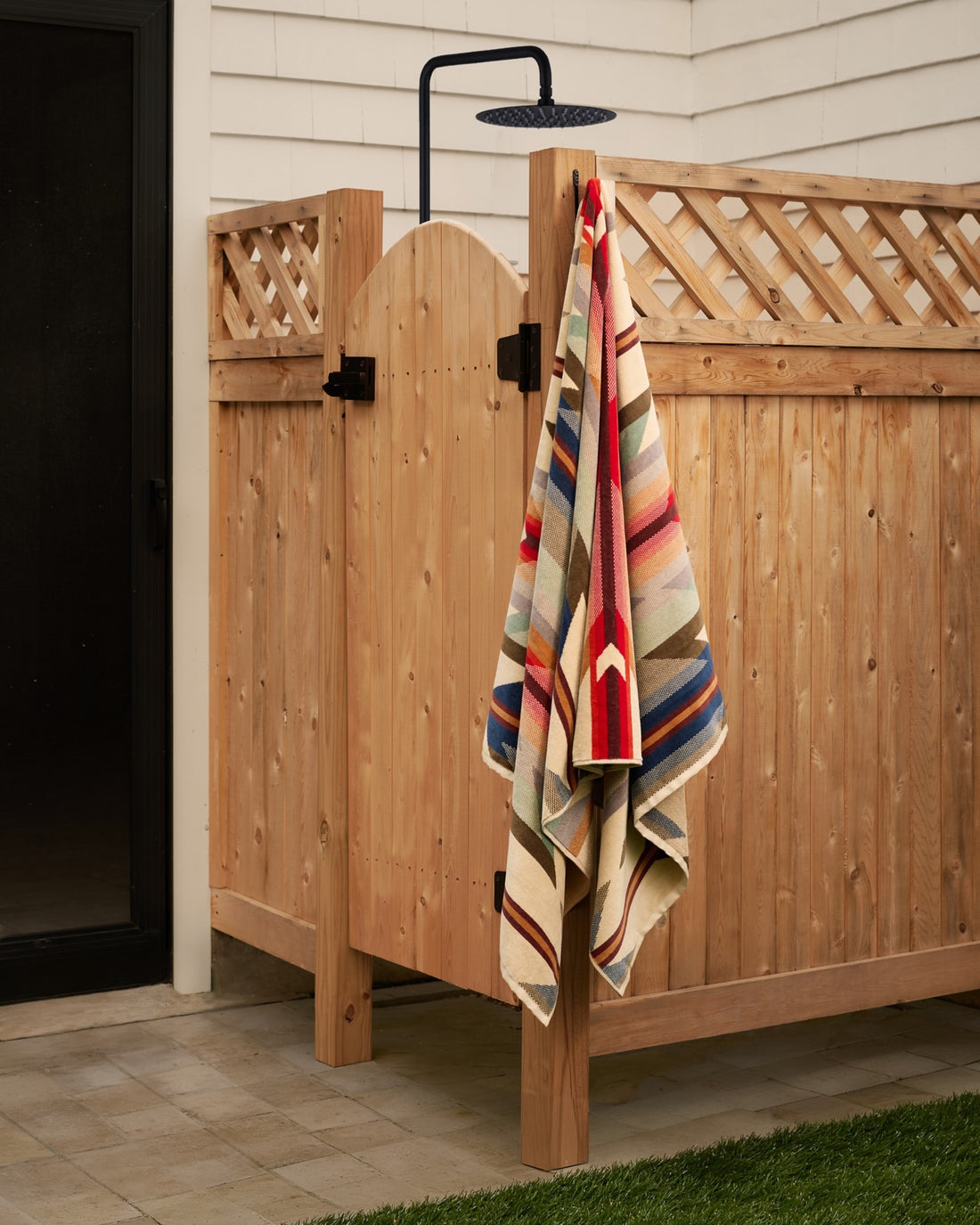Pendleton Oversized Jacquard Spa Towel in Wyeth Trail, view 1