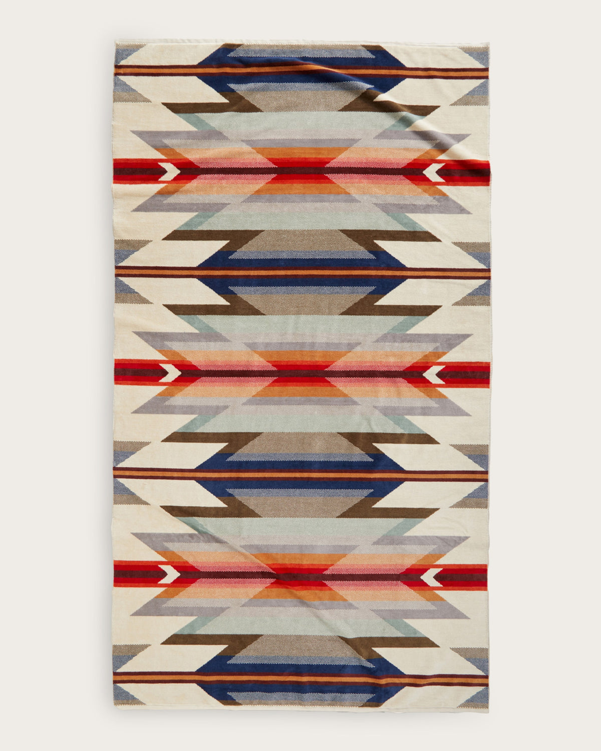 Pendleton Oversized Jacquard Spa Towel in Wyeth Trail, view 2