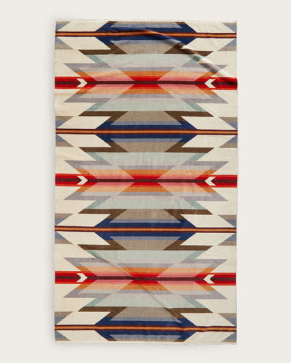 Pendleton Oversized Jacquard Spa Towel in Wyeth Trail, view 2