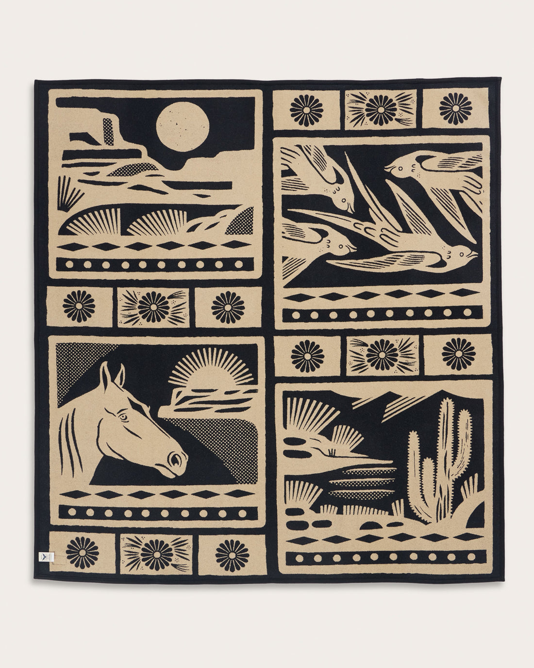Pendleton Jacquard Blanket in Saratoga, view 4