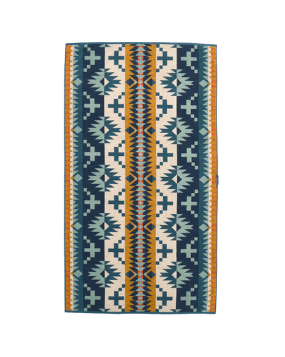 Pendleton Oversized Jacquard Spa Towel in Spider Rock Mist, view 2
