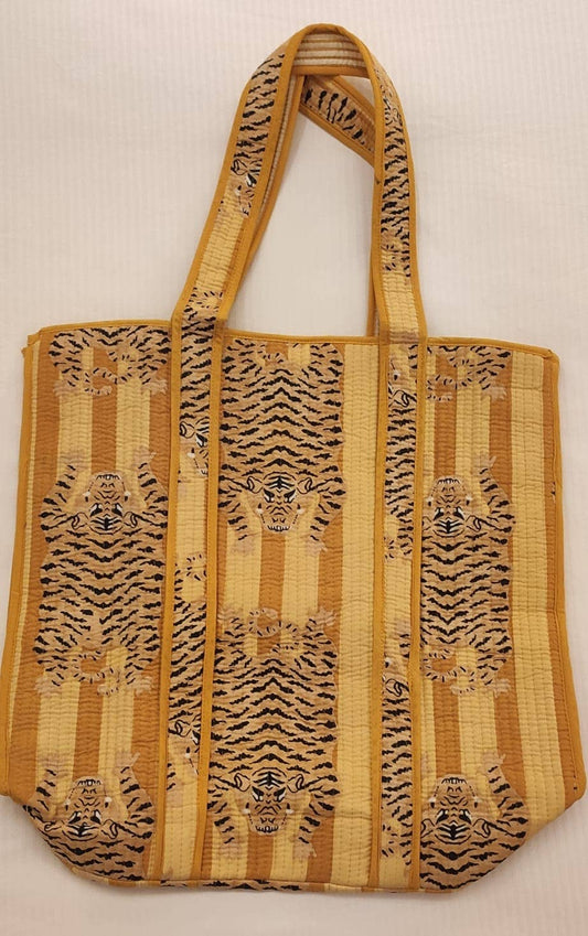 Tiger Quilted Tote Bag (Yellow) alternate view