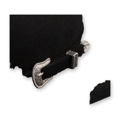 Resistol Tucker 3X in Black, silver buckle set detail