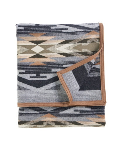 Pendleton Jacquard Unnapped Robe