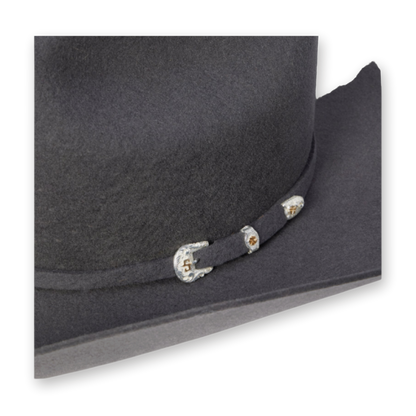 Stetson Brenham 4X cowboy hat in granite grey, detail of silver buckle set